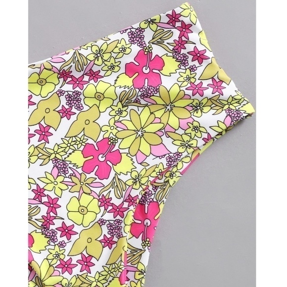 NEW Floral Wrap Bikini Swimsuit - S - Picture 3 of 11